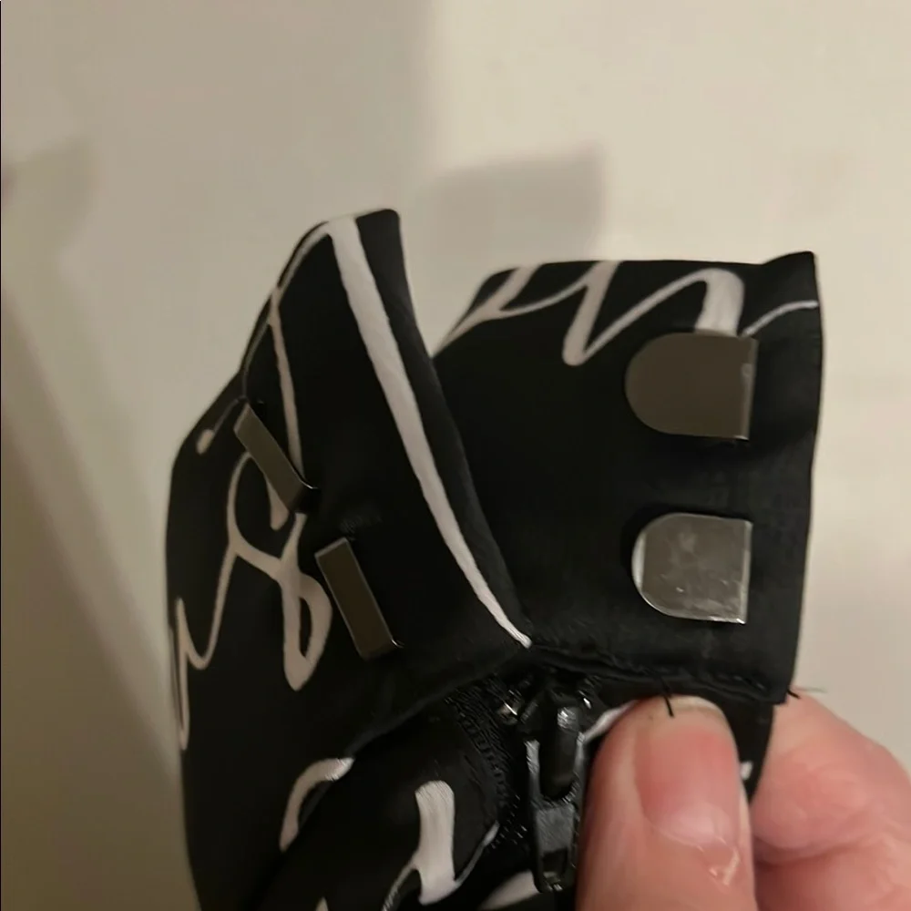 Black and White Abstract Wide Leg Pants 1/2 off expires at 12Am - Picture 6 of 7